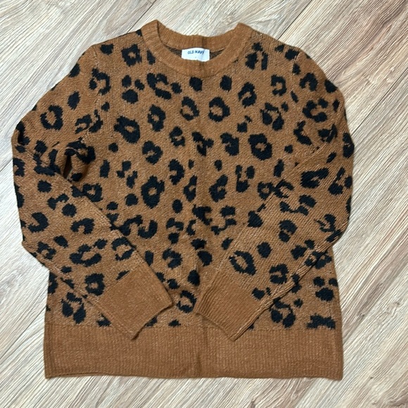 Women’s Leopard Sweater - Picture 1 of 3